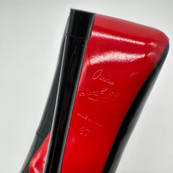 The Classic, chic So Kate - Only tried on! - Picture 6 of 12